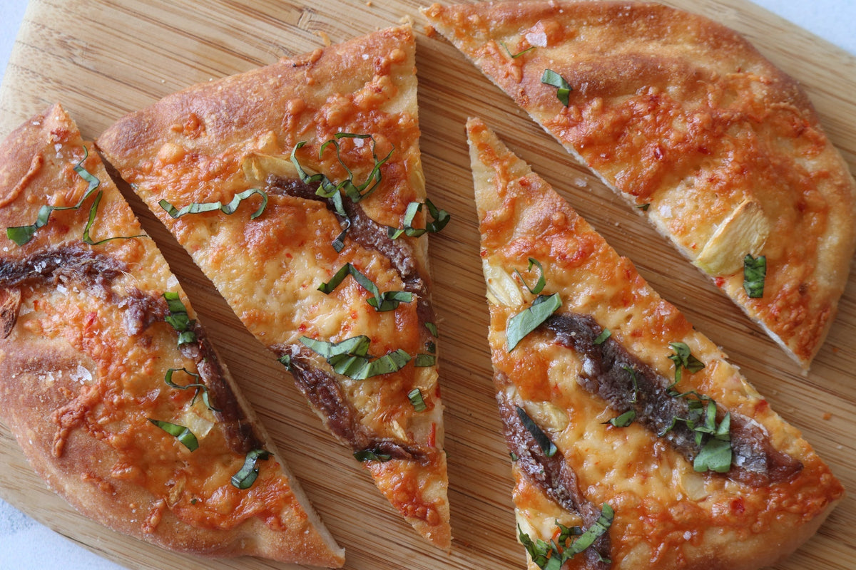 PeppaToma Flatbread with Garlic, Basil & Anchovies