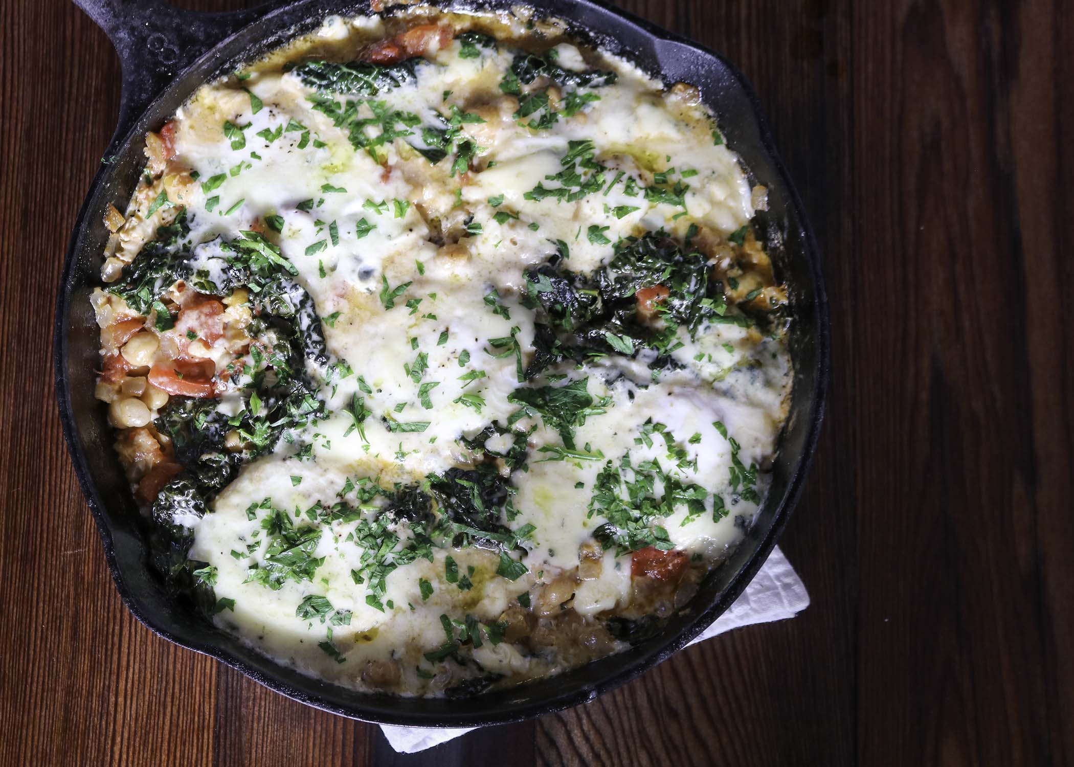 Chickpea and Kale Shakshuka with Toma & Original Blue
