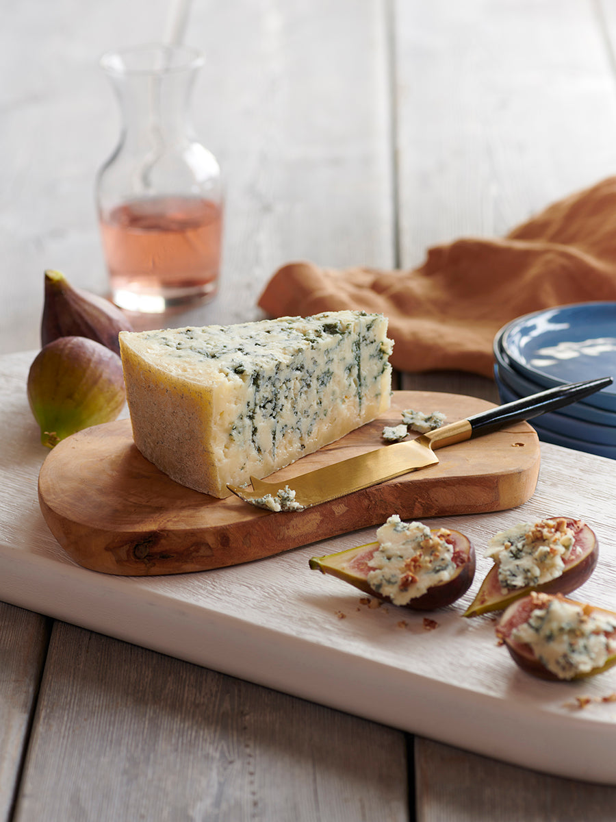 bobs blue cheese dressing Home offering a versatile complement to a variety of dishes Bobs Famous Bleu Cheese Salad